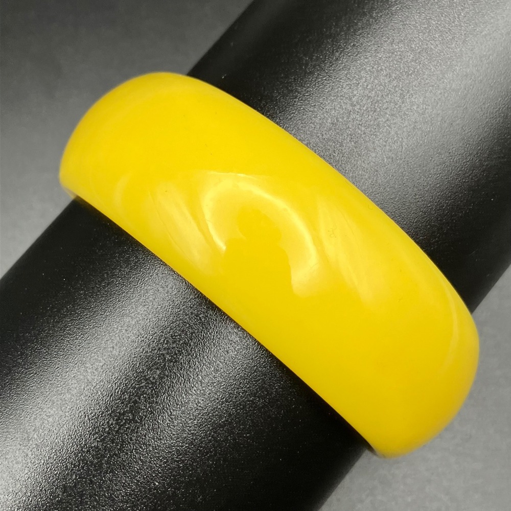 Vintage Bangle Yellow Chunky Domed Retro Size 8.25